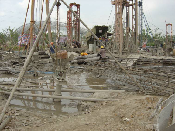 建筑工程施工桩基础工程方案-泥浆池制浆